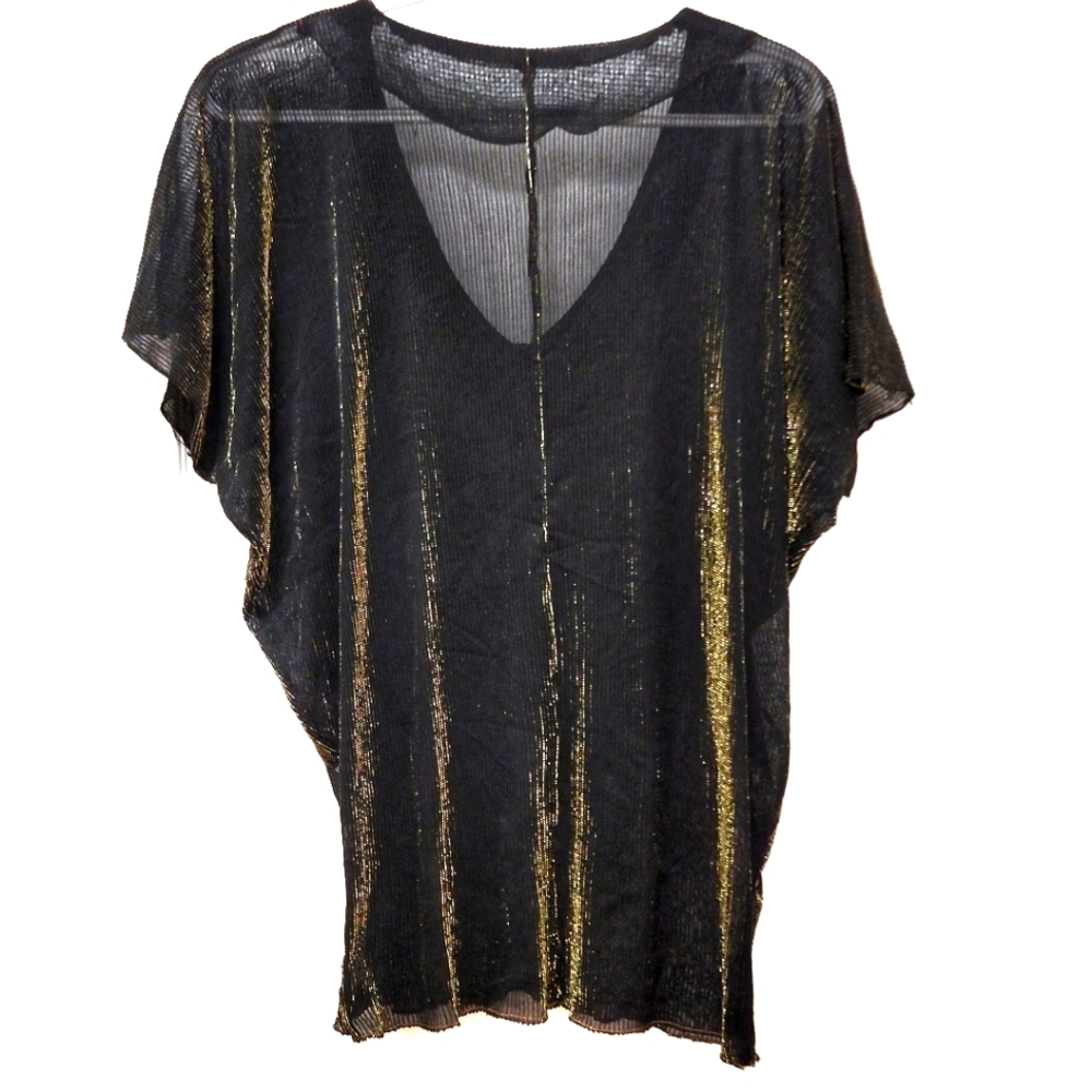``F25705 Bling Black & Gold V Neck Shell